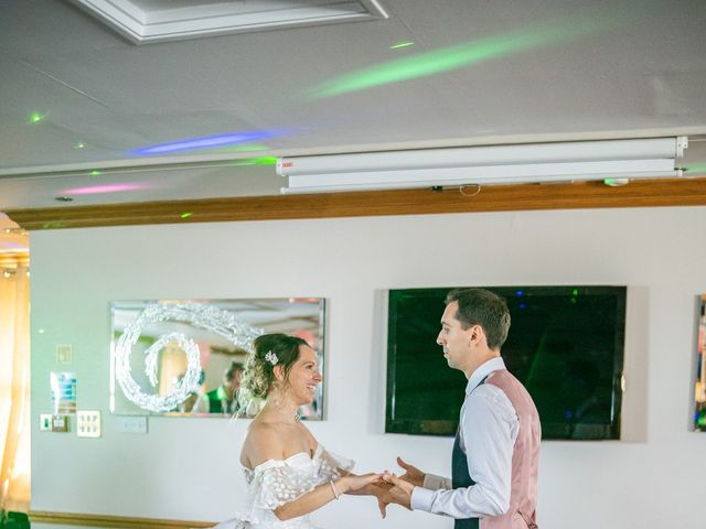 Le mariage de Alexandre et Molly à Saignon, Vaucluse 757