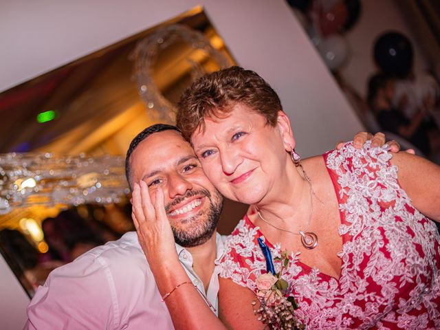 Le mariage de Alexandre et Molly à Saignon, Vaucluse 931