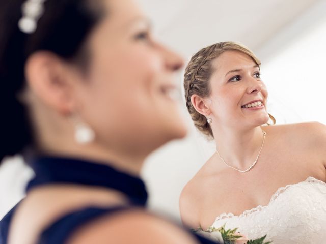 Le mariage de Jérémy et Claire à Sainte-Bazeille, Lot-et-Garonne 59