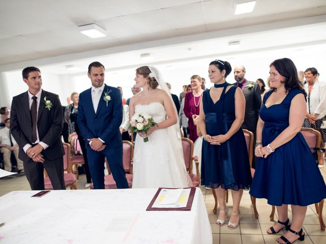 Le mariage de Jérémy et Claire à Sainte-Bazeille, Lot-et-Garonne 60