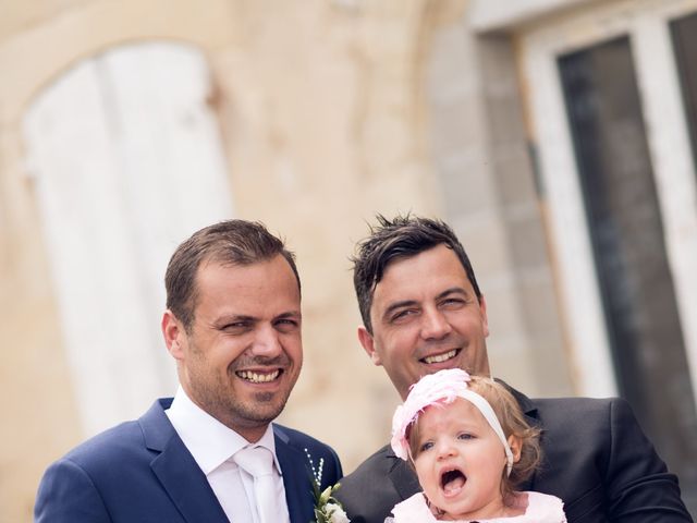 Le mariage de Jérémy et Claire à Sainte-Bazeille, Lot-et-Garonne 69