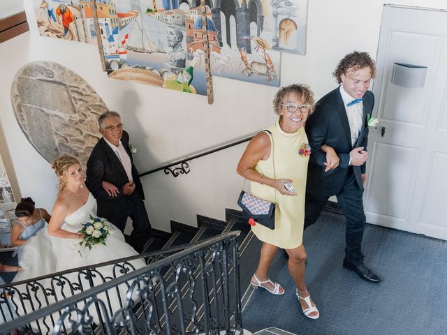 Le mariage de Sébastien et Jennifer à Marseillan, Hérault 25
