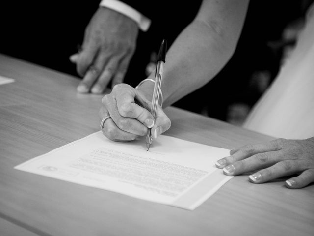 Le mariage de Sébastien et Jennifer à Marseillan, Hérault 37