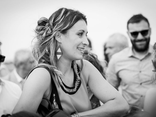 Le mariage de Sébastien et Jennifer à Marseillan, Hérault 82