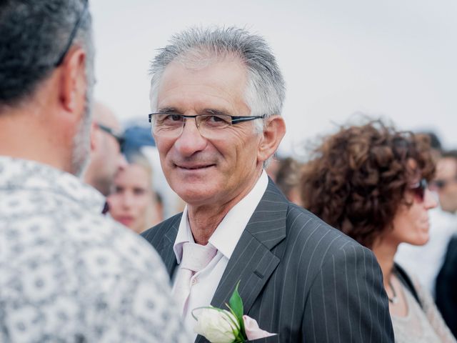 Le mariage de Sébastien et Jennifer à Marseillan, Hérault 88