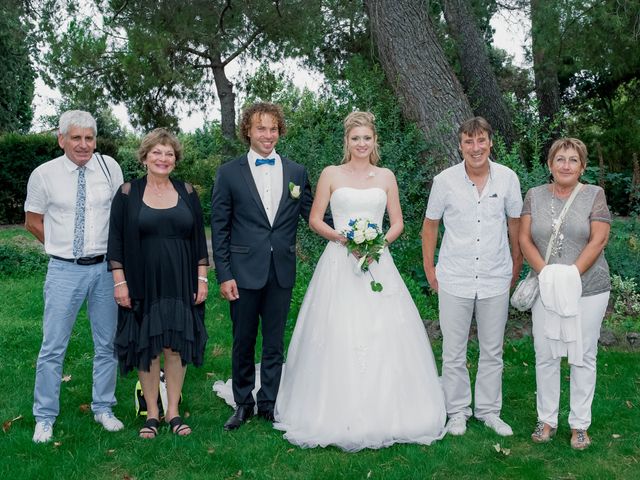 Le mariage de Sébastien et Jennifer à Marseillan, Hérault 95