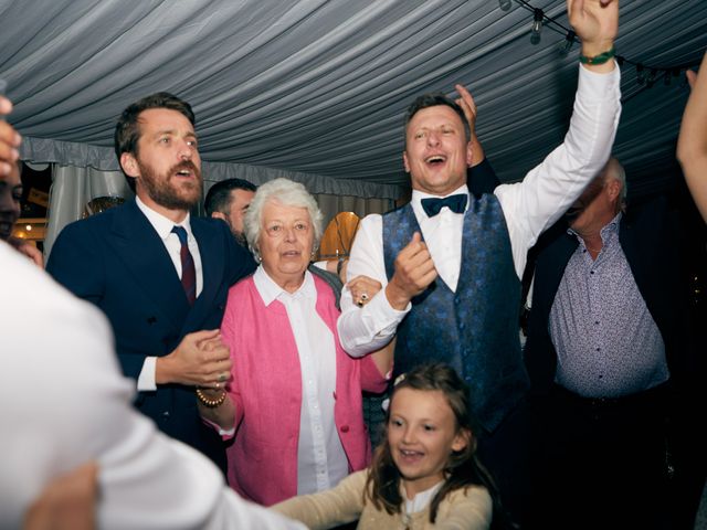 Le mariage de Alexandre et Caroline à Dijon, Côte d&apos;Or 56