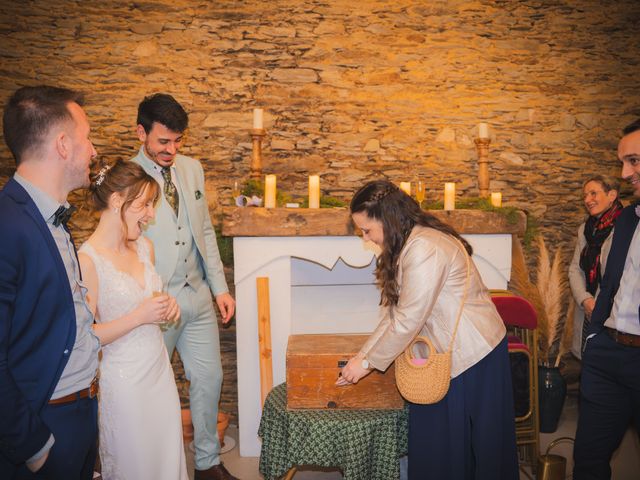 Le mariage de Erwann et Soline à Taupont, Morbihan 26