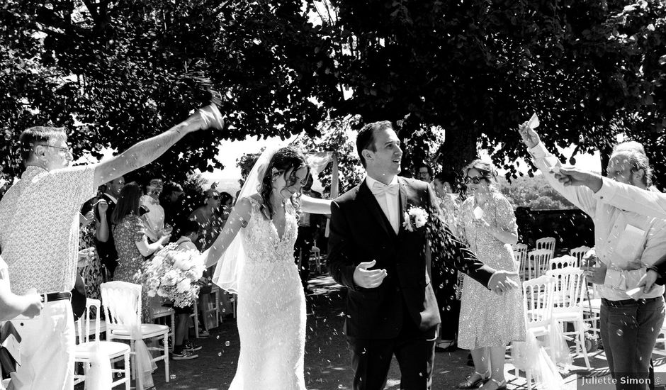 Le mariage de Charly et Amélie à Villié-Morgon, Rhône