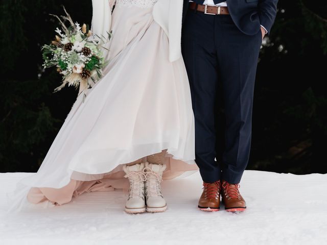 Le mariage de Florian et Marie-Eve à Montriond, Haute-Savoie 10