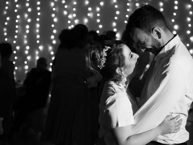 Le mariage de Julien et Aurore à Saint-Didier-en-Velay, Haute-Loire 2