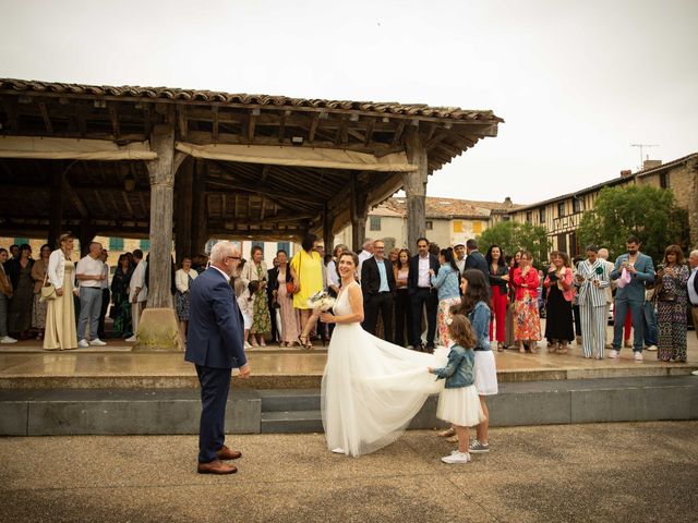 Le mariage de Sebastien et Karine à Vaudreuille, Haute-Garonne 38