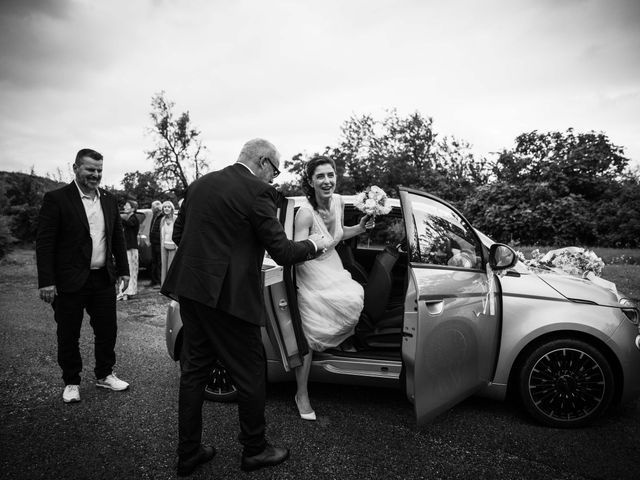 Le mariage de Sebastien et Karine à Vaudreuille, Haute-Garonne 49