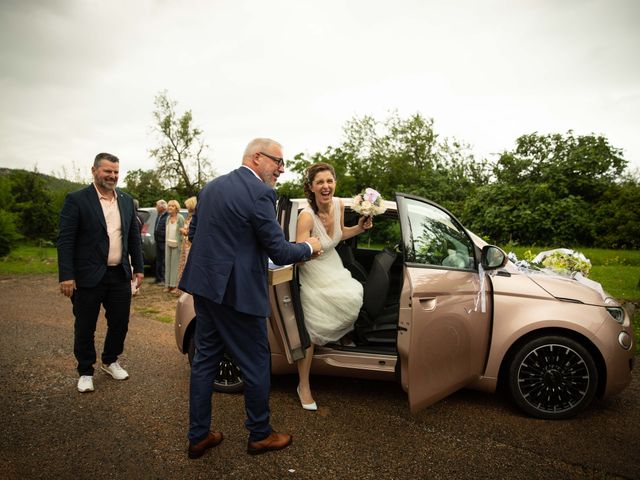 Le mariage de Sebastien et Karine à Vaudreuille, Haute-Garonne 50