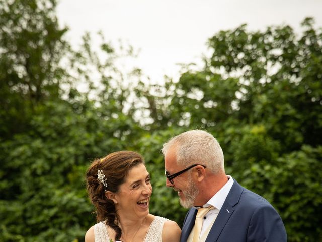 Le mariage de Sebastien et Karine à Vaudreuille, Haute-Garonne 52