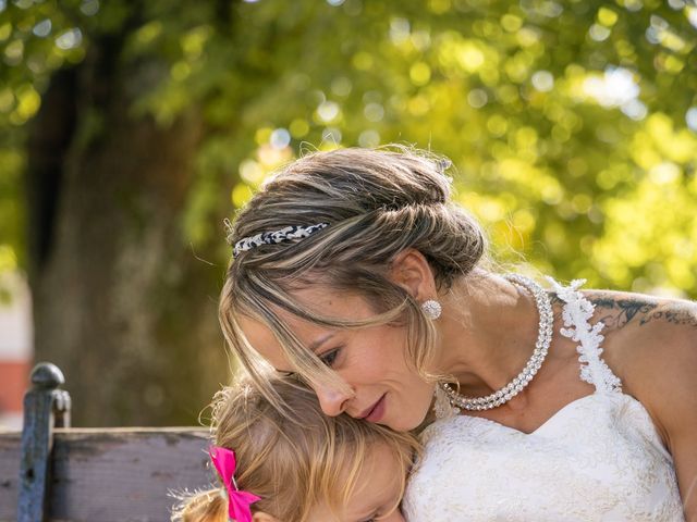 Le mariage de Fabian et Tifany à Blamont, Doubs 10