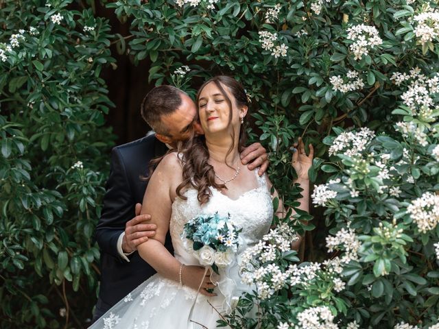 Le mariage de Greuet et Laurine à Vexin-sur-Epte, Eure 11