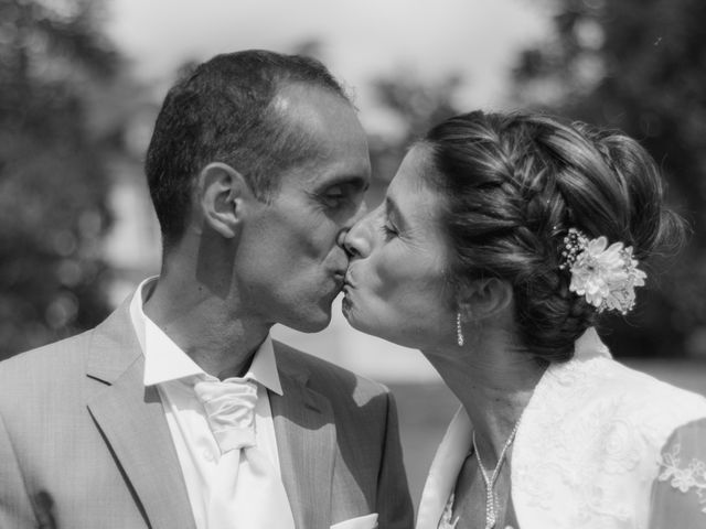 Le mariage de Henrique et Marion à Roiffieux, Ardèche 41