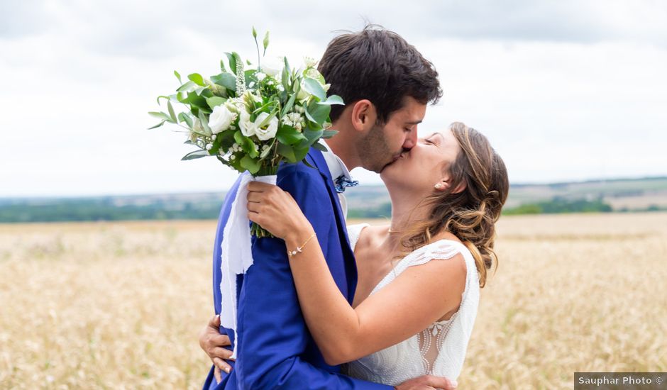 Le mariage de Antoine et Méloë à La-Gripperie-Saint-Symphorien, Charente Maritime