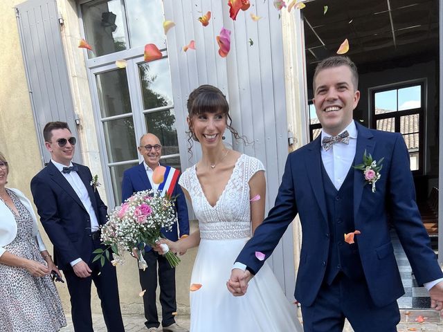 Le mariage de Eugénie et Romain à Lussan, Gard 10