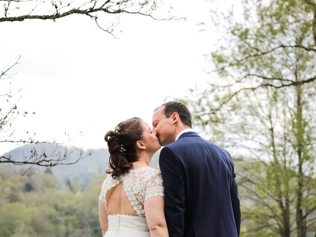 Le mariage de Thomas et Sophie à Saulxures-sur-Moselotte, Vosges 11