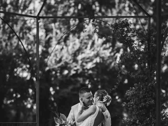 Le mariage de Mika et Anthéa à Courthézon, Vaucluse 5