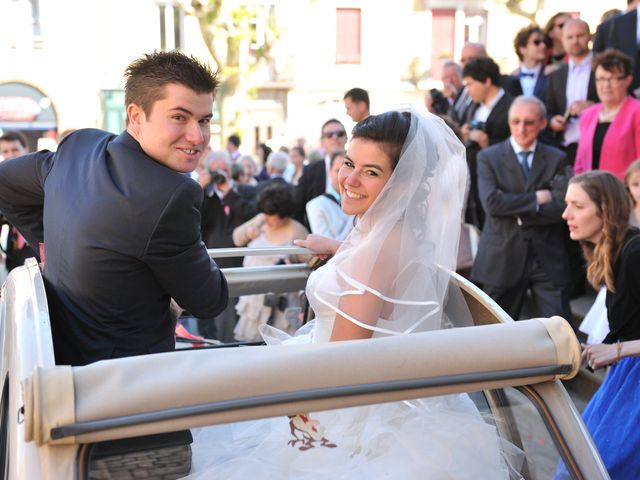 Le mariage de Caroline et Damascène à Fleurie, Rhône 9