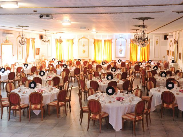 Le mariage de Caroline et Damascène à Fleurie, Rhône 14