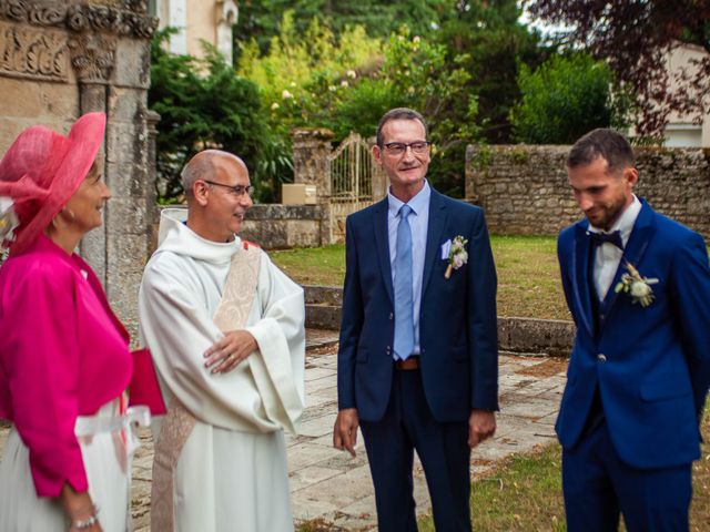 Le mariage de Jérémy et Eline à Le Douhet, Charente Maritime 53