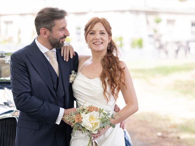 Le mariage de Benjamin et Madeli à Angers, Maine et Loire 47