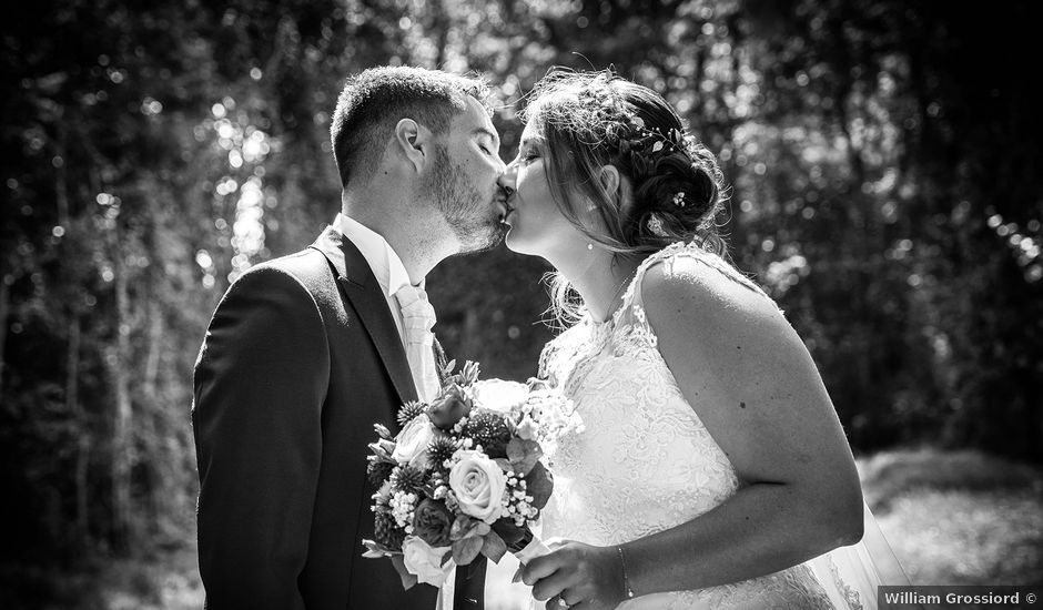 Le mariage de Thibaut et Laetitia à Marlieux, Ain