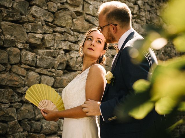 Le mariage de Basil et Lisa à Poët-Célard, Drôme 51