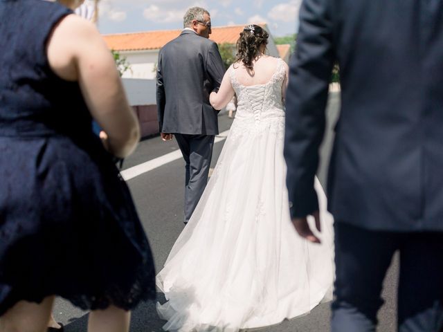 Le mariage de Loïc et Valérie à Saint-Martin-Lars-en-Sainte-Hermine, Vendée 2