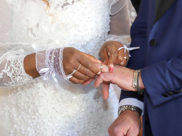 Le mariage de Christian et Berthine à Morlaix, Finistère 23