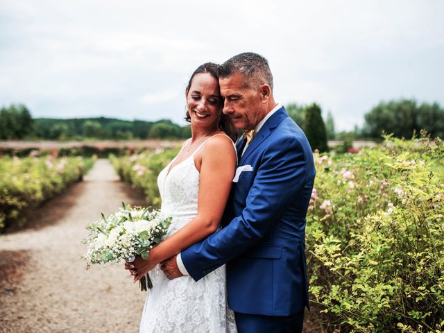 Le mariage de Julie et Dominique à Gosnay, Pas-de-Calais 20