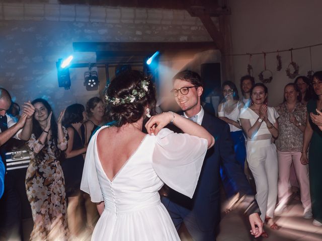 Le mariage de Arnaud et Anne-Lise à Loches, Indre-et-Loire 40