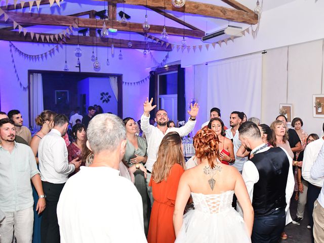 Le mariage de Loïc et Axelle à Champdieu, Loire 60