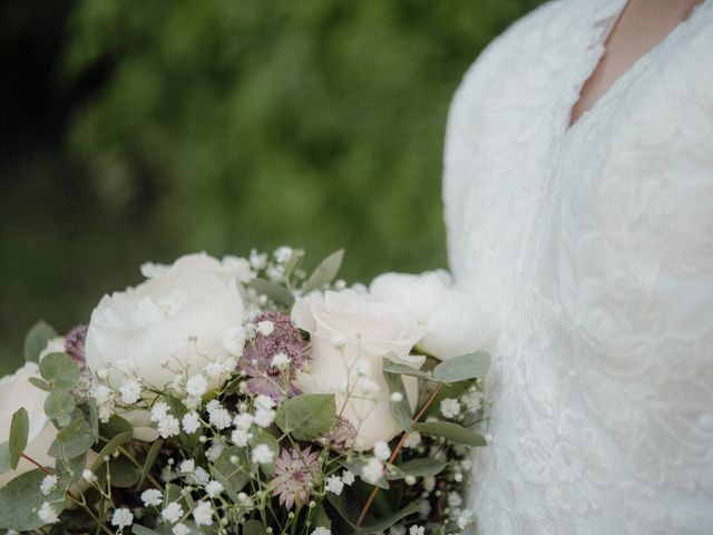 Le mariage de Gaby et Jeanne à Renage, Isère 17