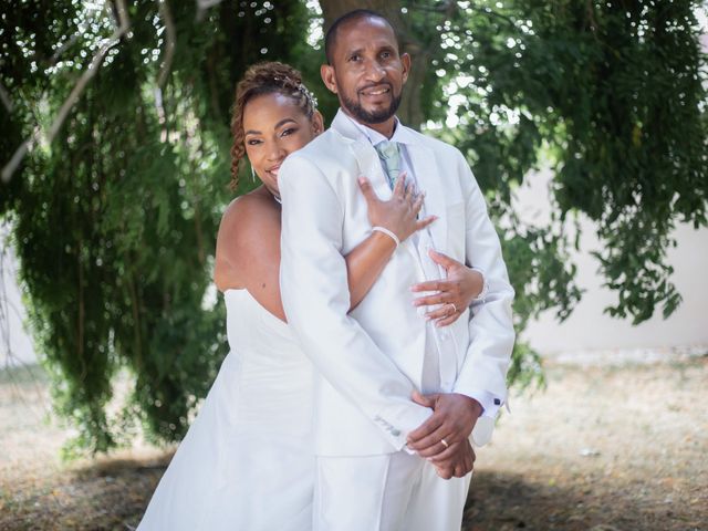 Le mariage de Thierry et Joanna à Bouchy-Saint-Genest, Marne 22