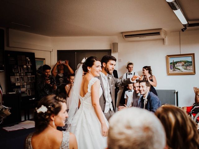 Le mariage de Enzo et Virginie à Lançon-Provence, Bouches-du-Rhône 24