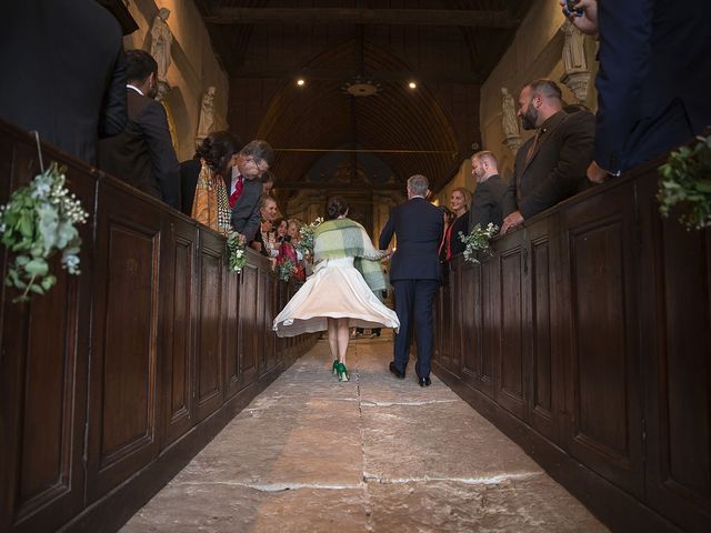 Le mariage de Ben et Myrtille à Boisset-les-Prévanches, Eure 13