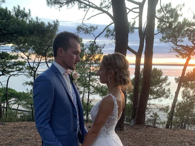 Le mariage de Arthur et Amandine à Gujan-Mestras, Gironde 1