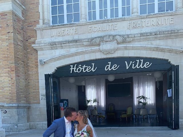 Le mariage de Arthur et Amandine à Gujan-Mestras, Gironde 7