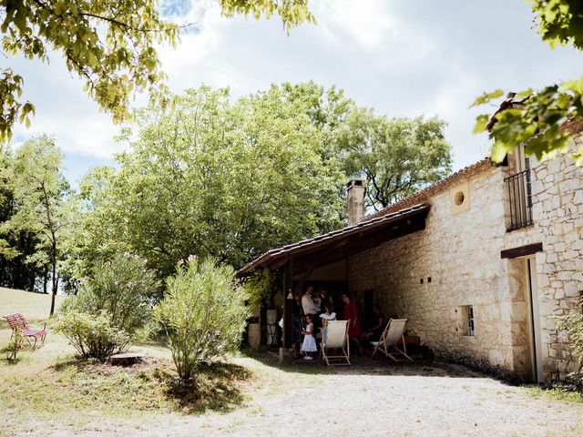 Le mariage de Edouard et Flore Hélène à Issigeac, Dordogne 2