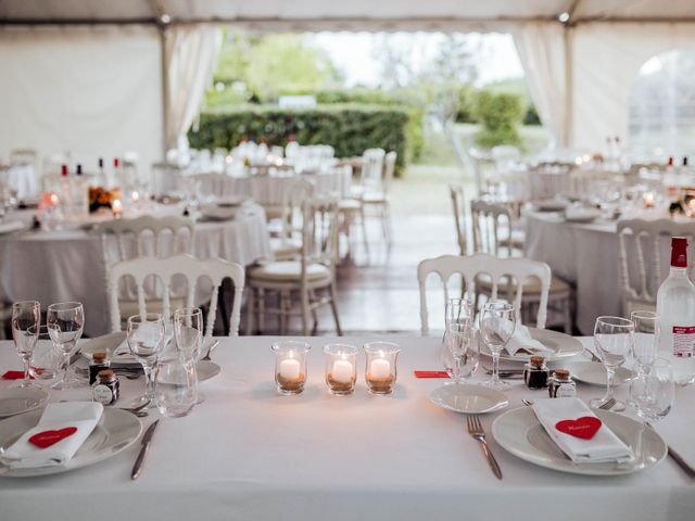 Le mariage de Edouard et Flore Hélène à Issigeac, Dordogne 27