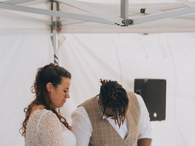 Le mariage de Marine et Crystal  à Bondoufle, Essonne 10