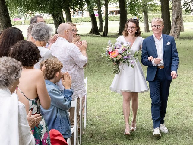 Le mariage de Martin et Hélène à Marly, Moselle 37