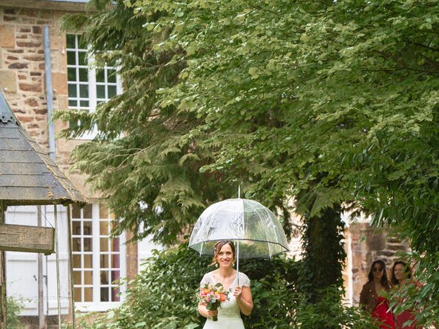 Le mariage de Pierre et Elodie à Fougères, Ille et Vilaine 11