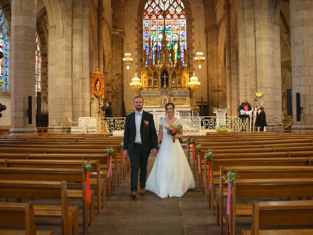 Le mariage de Pierre et Elodie à Fougères, Ille et Vilaine 23