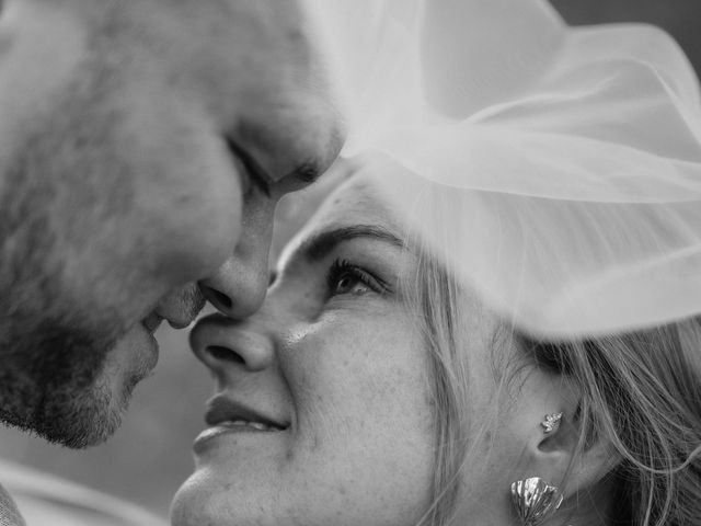 Le mariage de Etienne et Lucie à Sixt-sur-Aff, Ille et Vilaine 56
